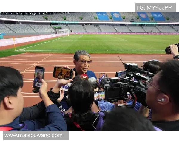 当今足球界最帅球星是谁 他凭借什么魅力吸引球迷关注 当今足球界最帅球星是谁 他凭借什么魅力吸引球迷关注